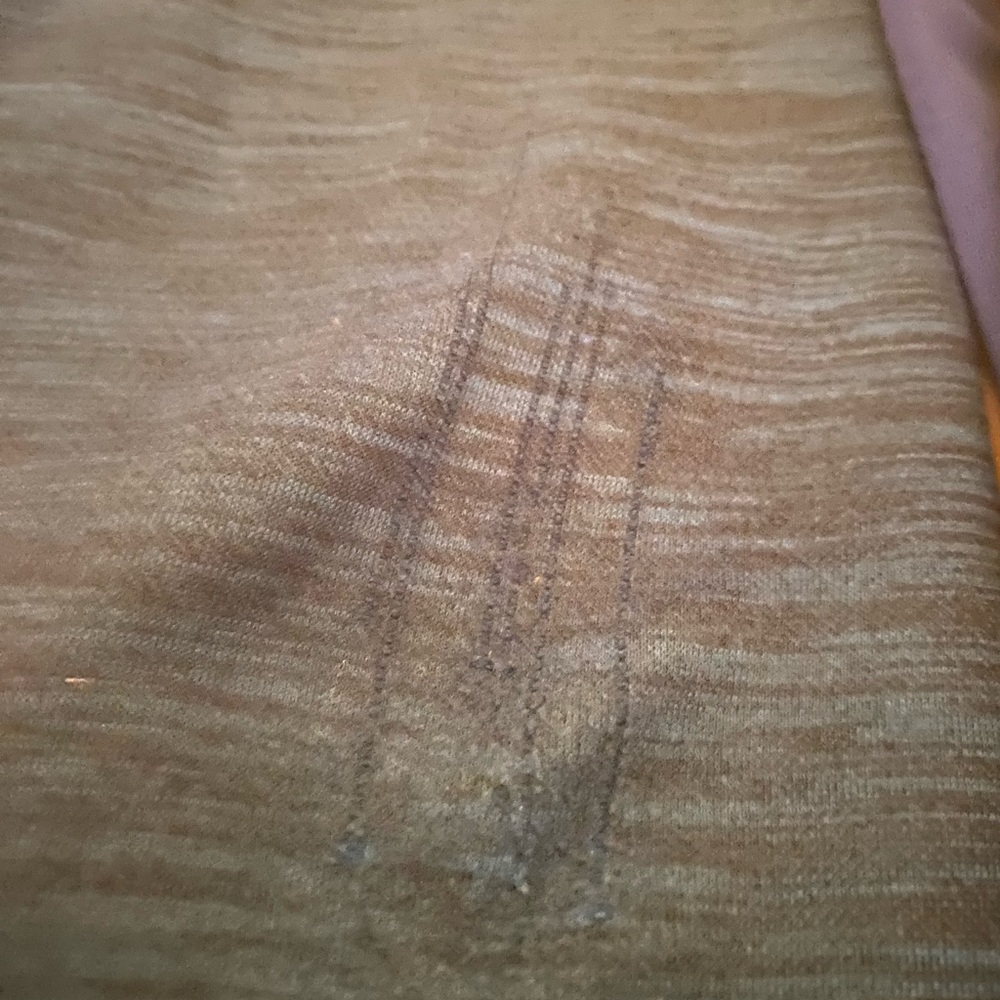 Bundle of 7 pairs of joggers and athletic wear pants - Picture 5 of 5